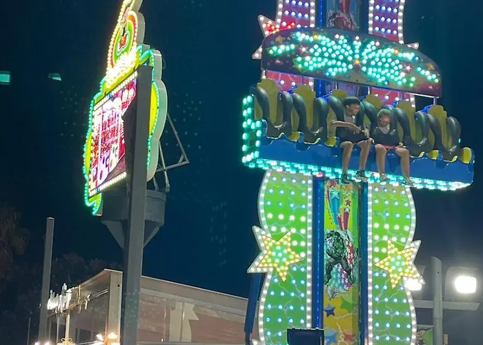 Beautiful 3 Bedrooms, 2 Baths, Balcony, Fuengirola