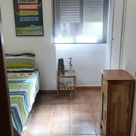 公寓 Beautiful 3 Bedrooms, 2 Baths, Balcony, 丰希罗拉
