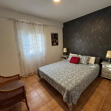 Beautiful 3 Bedrooms, 2 Baths, Balcony,