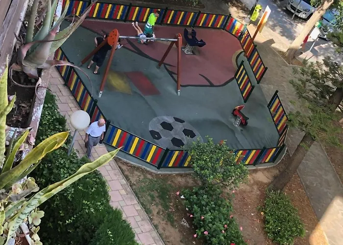 Beautiful 3 Bedrooms, 2 Baths, Balcony, Apartment