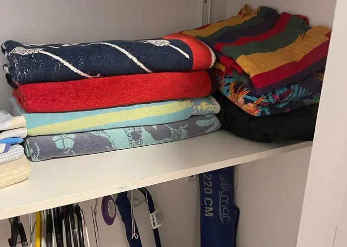 Beautiful 3 Bedrooms, 2 Baths, Balcony, Apartment