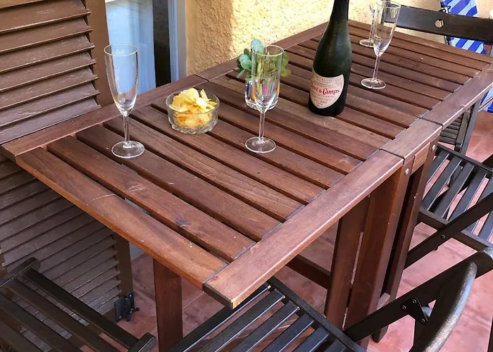 Апартаменты Beautiful 3 Bedrooms, 2 Baths, Balcony, Фуэнхирола