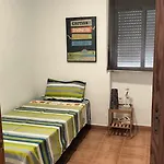 Beautiful 3 Bedrooms, 2 Baths, Balcony, Apartment *